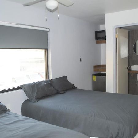 Apartamentos Ambassador Tijuana Exterior photo
