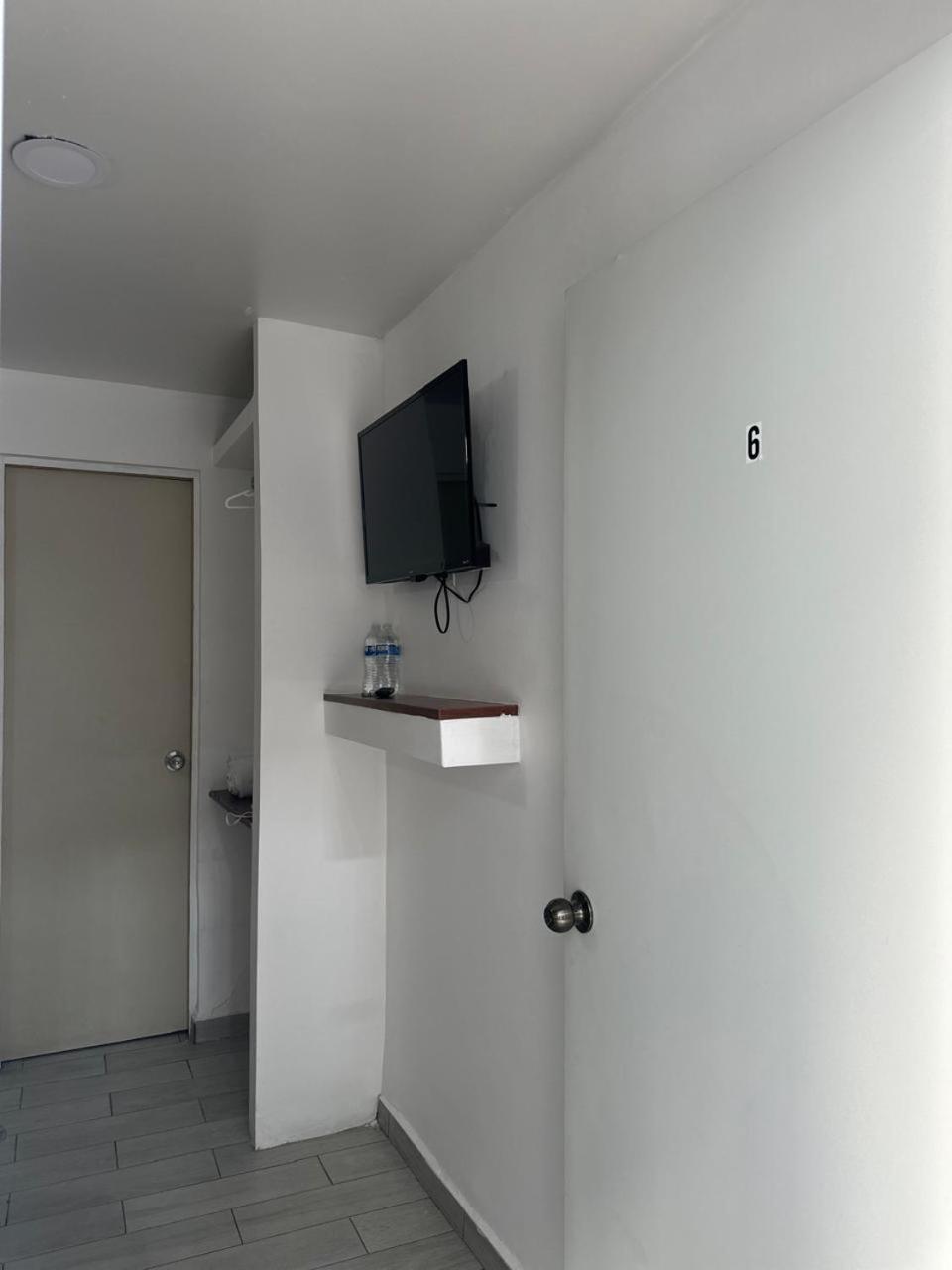 Apartamentos Ambassador Tijuana Exterior photo